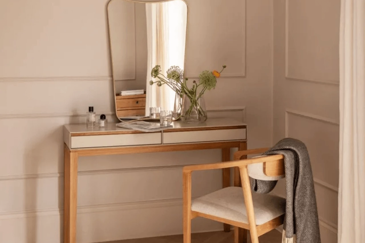 Top Modern Dressing Tables Everyone Needs in Their Bedroom