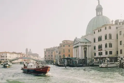 5 Ways to Save More on Travel with Kiwi.com