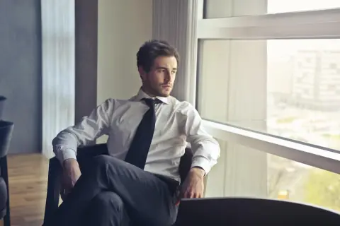5 Must-Buy Items From The Brooks Brothers Sale