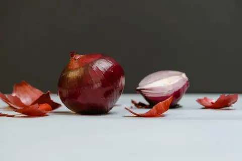 How Onion Juice Can Make Your Hair Healthier